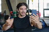 sport-blogger-macht-videos.jpg?b=1&s=170x170&k=20&c=DksjsZ0lLlMIRx9aChf-xm4BlcucYMSKpHVdexuuaBE=