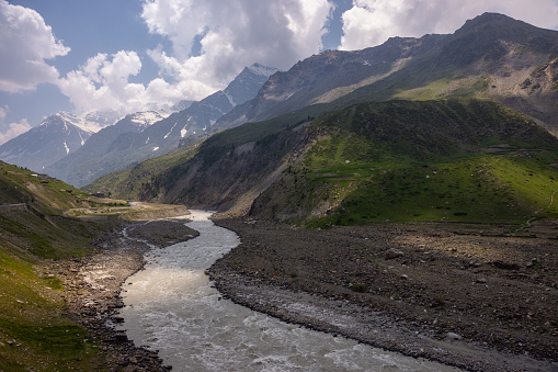 Chenab river with massive Himalayan mountains en route Manali to Leh, Himachal Pradesh