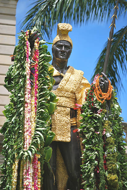 istock King Kamehameha Statue in Honolulu 183212366