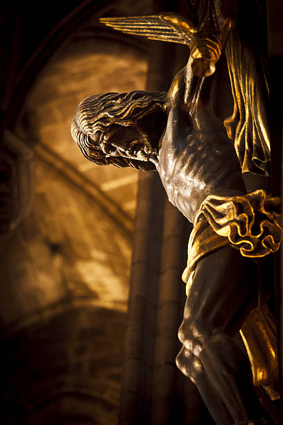 istock jesus crucifixion 183212661
