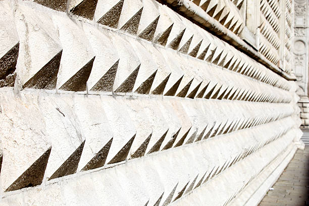 istock Palazzo Dei Diamanti, Ferrara 183214002
