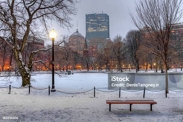 Photo libre de droit de Hiver À Boston banque d'images et plus d'images libres de droit de Neige - Neige, Ville - Milieu urbain, Boston Common