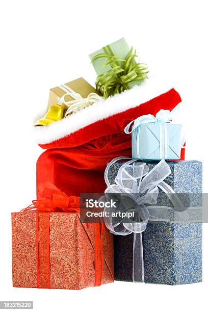 Regalos De Navidad Foto de stock y más banco de imágenes de Belleza - Belleza, Bolsa - Objeto fabricado, Caja