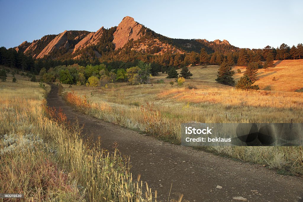 Percorso di Boulder, Colorado Flatirons - Foto stock royalty-free di Boulder