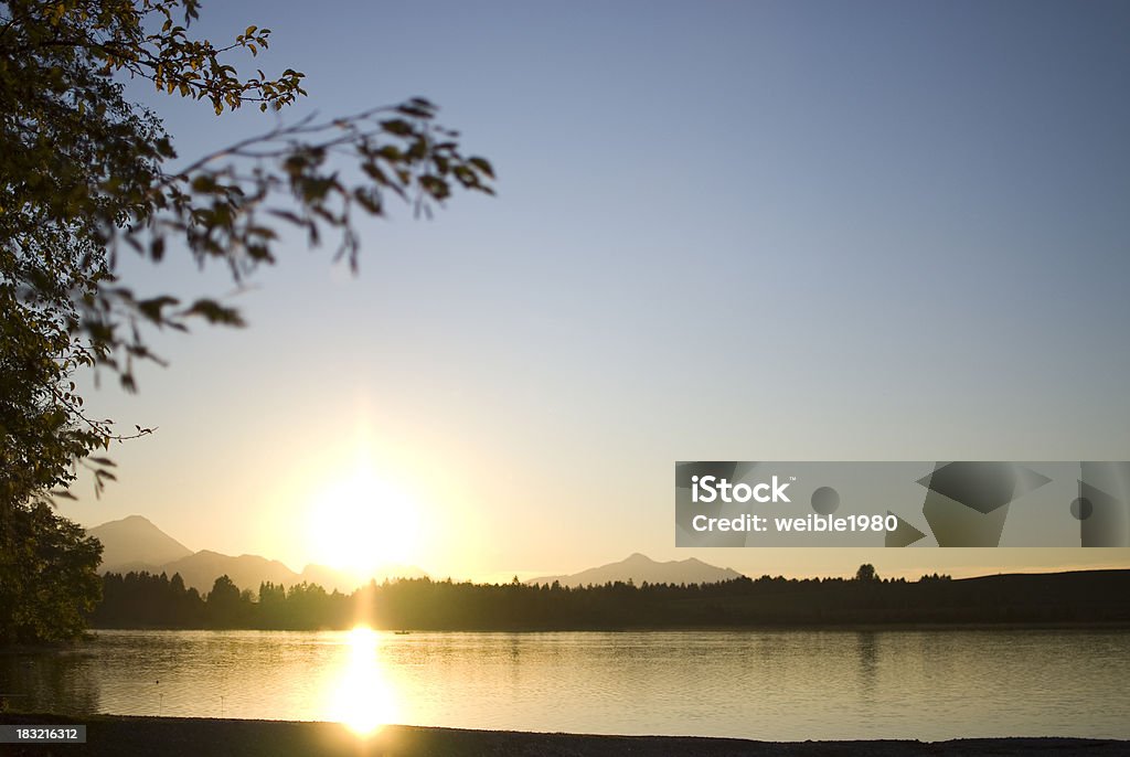 Sonnenuntergang in "Bannwaldsee" Deutschland - Lizenzfrei Abenddämmerung Stock-Foto