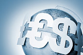 pfund-euro-dollar-yen-symbole-um-den-globus.jpg?b=1&s=170x170&k=20&c=fF-KD3iPFGg9TvQDCR3Ck66VsY6Ogn2--8IWLnYkoEY=