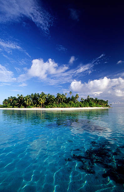 istock Maldives, Huvadhoo atoll, Island. 183218348