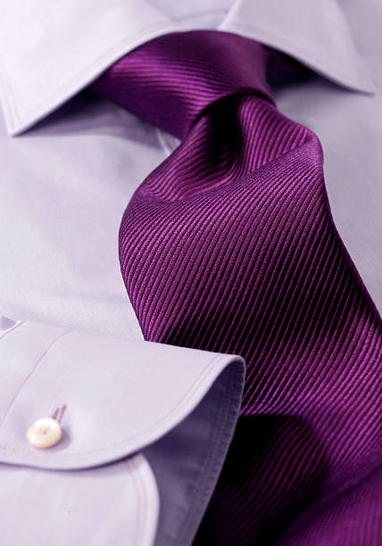 Viola cravatta in maglia - foto stock