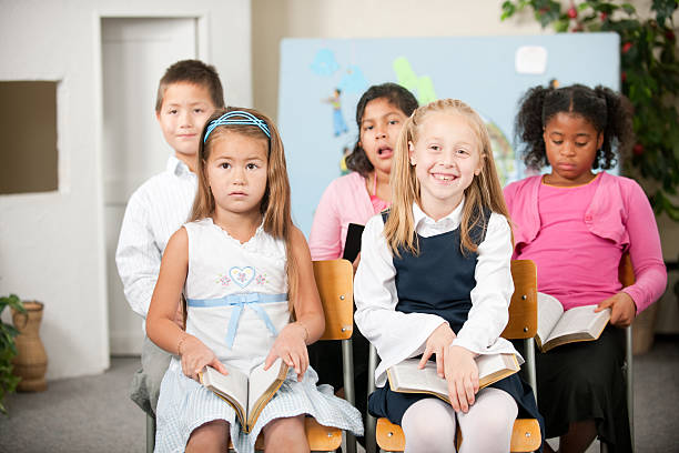 istock Sunday school kids 183219106