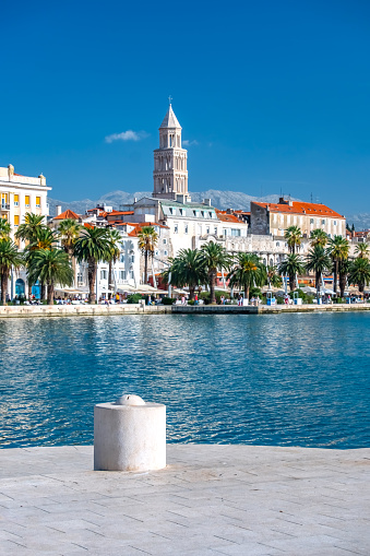Scenic cityscape view of Split old city, Dalmatia, Croatia. embankment, ancient architecture and famous Diocletian’s palace, beautiful cityscape with blue sky and sea, Dalmatia, Croatia, outdoor travel background