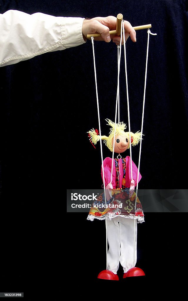 Marionetta su nero bkgd - Foto stock royalty-free di Marionetta
