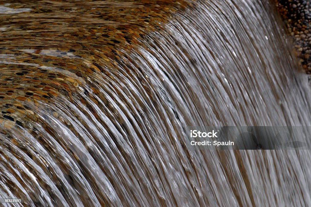 En cascada - Foto de stock de Agua libre de derechos