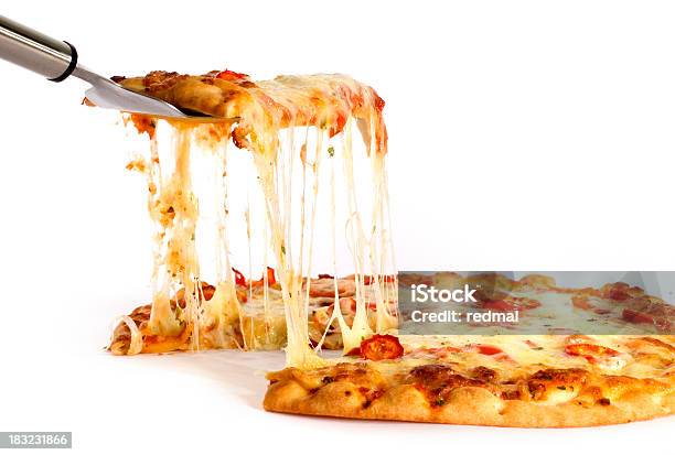 Pizza De Queijo - Fotografias de stock e mais imagens de Pizza - Pizza, Queijo, Derreter