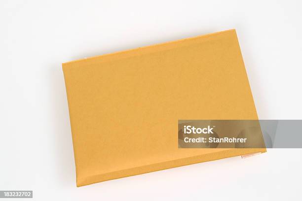 Acolchoado Envelope Kraft - Fotografias de stock e mais imagens de Envelope - Envelope, Pacote - Empacotar, Bolha - Estrutura Física