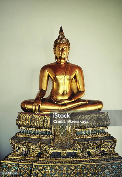 Золотой Budda — стоковые фотографии и другие картинки Азия - Азия, Бангкок, Блестящий