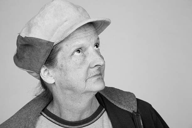 istock Social Issues Homelessness Female 183233318