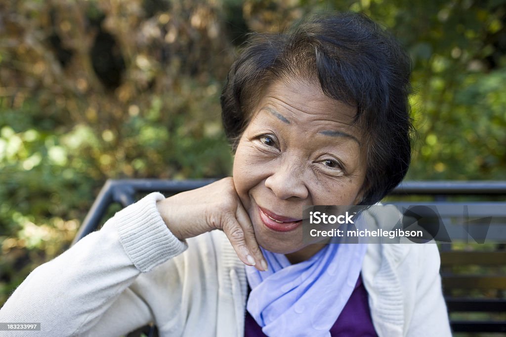 Feliz retrato Senior - Foto de stock de 70-79 años libre de derechos