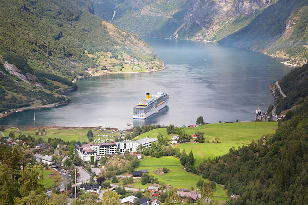 istock Geiranger Fjord 183235240