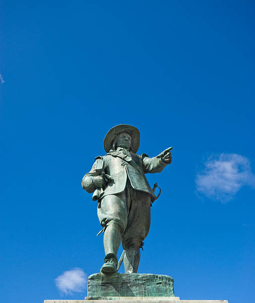 istock Statue of Oliver Cromwell St Ives 183235536