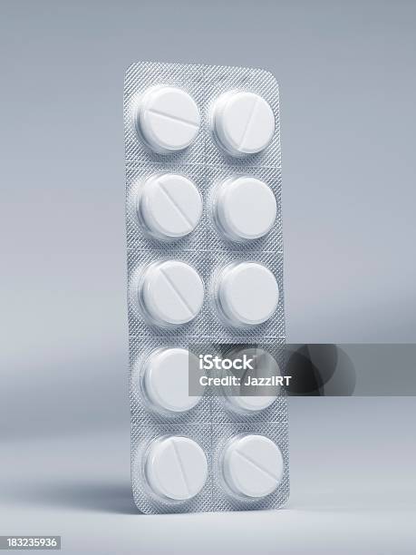 Pionowe Stałego Medycyna Tabletki Tabletki - zdjęcia stockowe i więcej obrazów Antybiotyk - Antybiotyk, Bez ludzi, Bezpieczeństwo