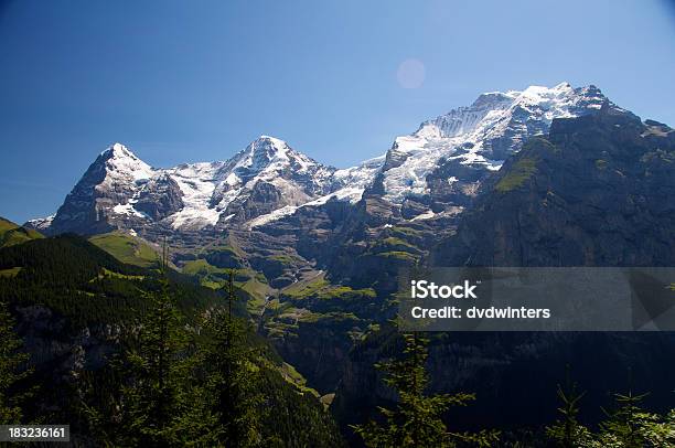 Foto de Monte Eiger Monte Monch E Jungfrau e mais fotos de stock de Jungfrau - Jungfrau, Monte Eiger, Monte Monch