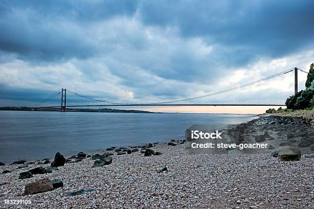 Foto de Humber Ponte Ao Pôrdosol e mais fotos de stock de Arquitetura - Arquitetura, Cabo de Aço, Concreto