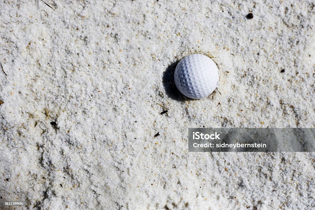 ゴルフボール、バンカー - ゴルフボールのロイヤリティフリーストックフォト
