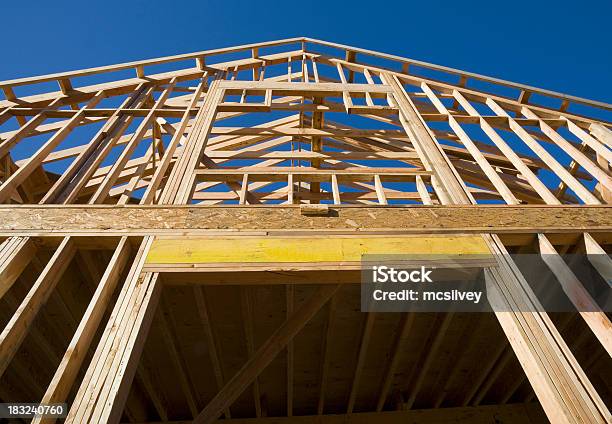 Fine Del Frame - Fotografie stock e altre immagini di Cantiere di costruzione - Cantiere di costruzione, Casa, Complesso edilizio