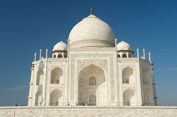istock Taj Mahal standing tall in Agra, India 183241178
