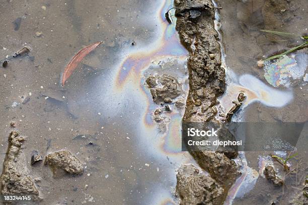 Oil Spill Stockfoto und mehr Bilder von Erdöl - Erdöl, Wasserverschmutzung, Abwasser