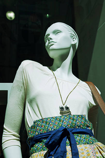 istock Fashion store window 183245314