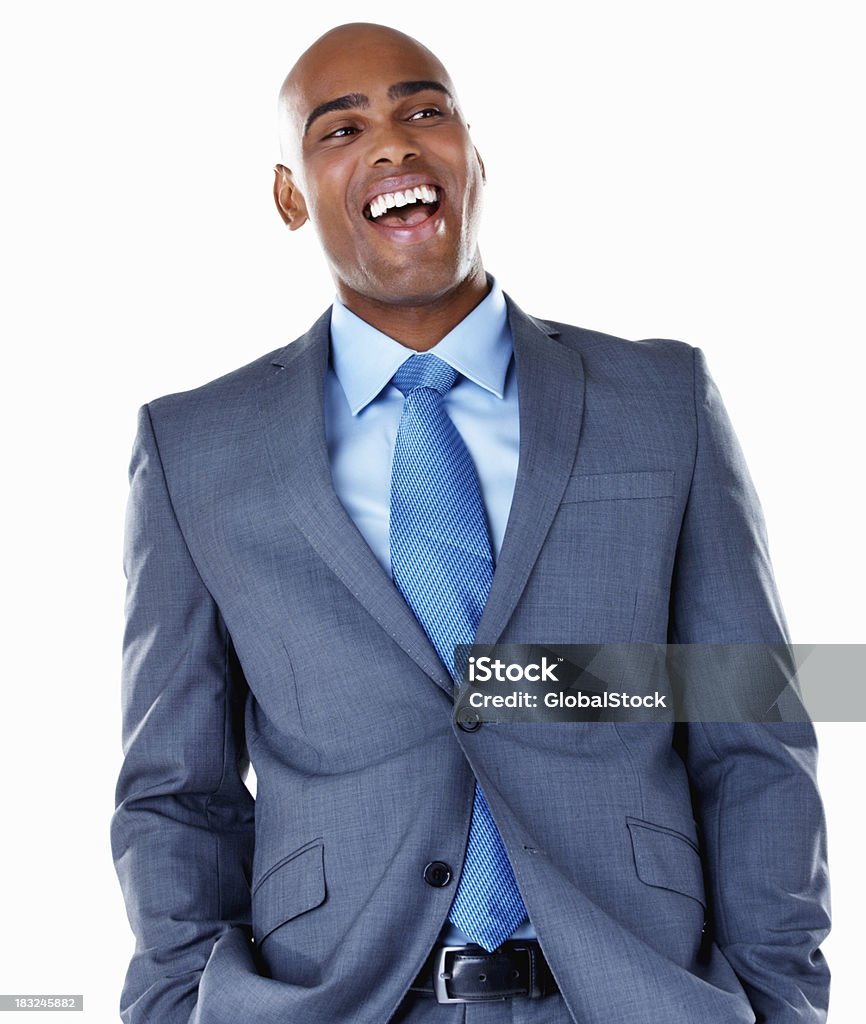 Un hombre de negocios americano africano sonriente contra blanco - Foto de stock de Entusiasmo libre de derechos