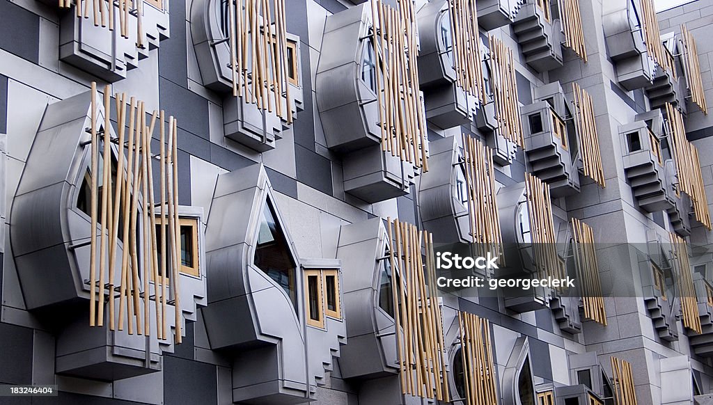 Schottisches Parlament Fenster - Lizenzfrei Edinburgh Stock-Foto