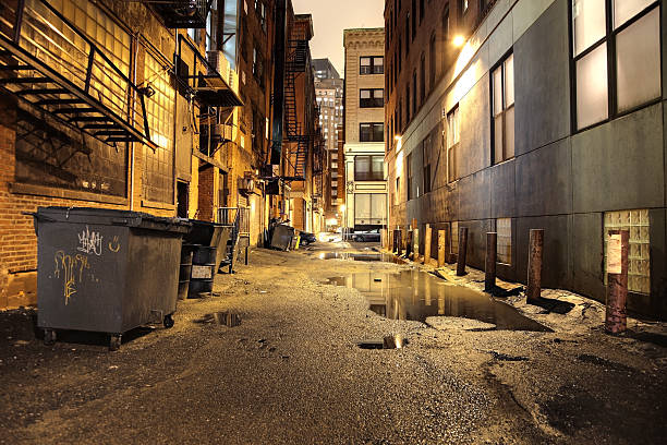istock Urban Street at Night 183246845