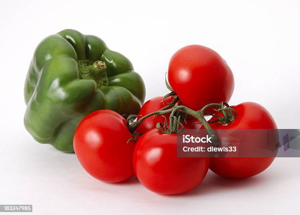 Papryka Pomidory - zdjęcia stockowe i więcej obrazów Artykuły spożywcze - Artykuły spożywcze, Bez ludzi, Biznes