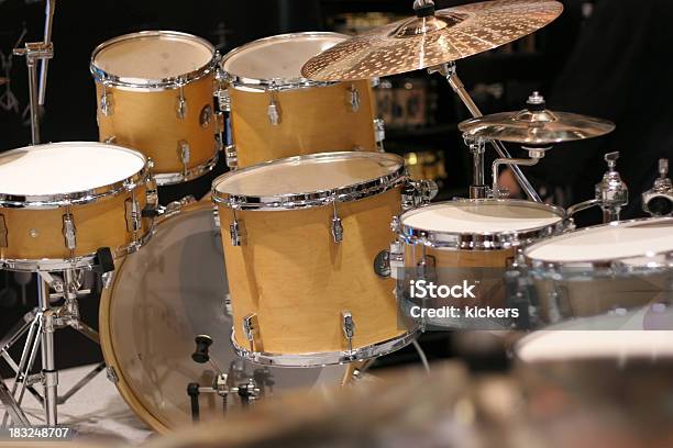 Drumset 베이스 드럼에 대한 스톡 사진 및 기타 이미지 - 베이스 드럼, 스네어 드럼, 0명