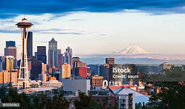 Cidade De Seattle - Fotografias de stock e mais imagens de Seattle - Seattle, Space Needle, Horizonte Urbano
