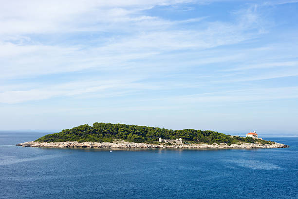 istock Island In The Adriatic 183250668