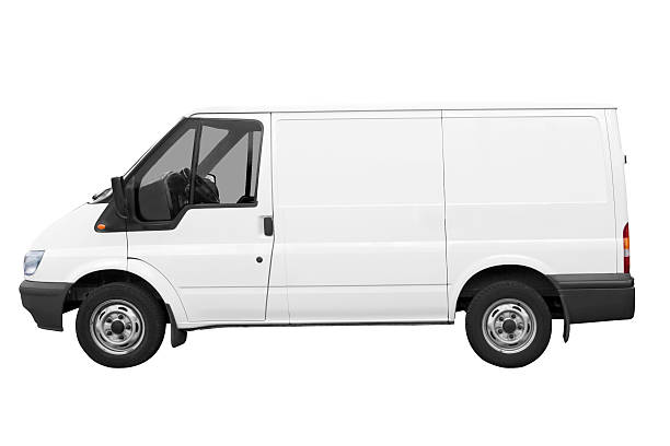 вид сбоку белый ван на белом фоне - van white truck mini van стоковые фото и изображения