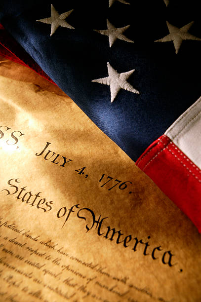 deklaracja & flaga - declaration of independence independence fourth of july american revolution zdjęcia i obrazy z banku zdjęć