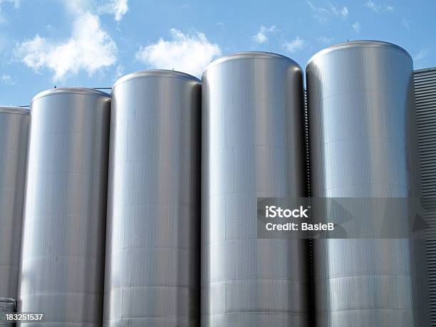 Edelstahl Panzer Stockfoto und mehr Bilder von Blick nach oben - Blick nach oben, Dampf, Fabrik