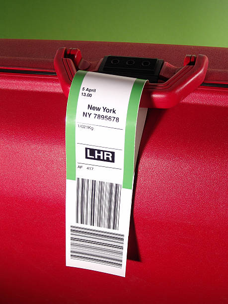 destinos nova york - suitcase travel luggage label - fotografias e filmes do acervo