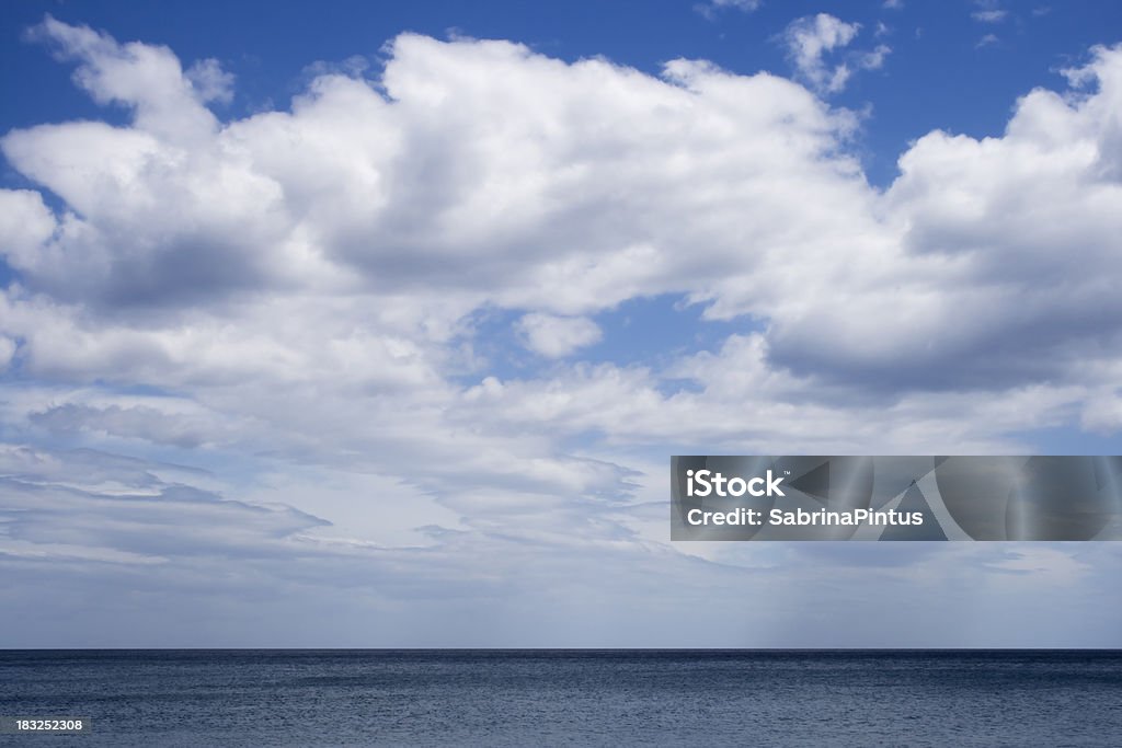 海の上の cloudscape - Horizonのロイヤリティフリーストックフォト