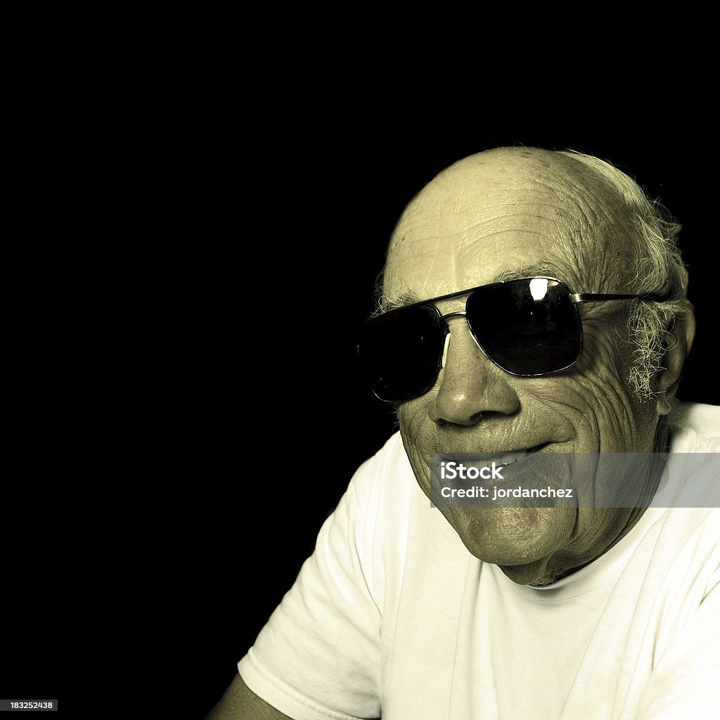 Cool hombre viejo - Foto de stock de 70-79 años libre de derechos