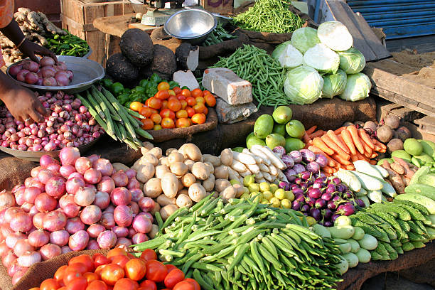 Indian marketplace showing different kinds of vegetables Indian marketplace chennai photos stock pictures, royalty-free photos & images