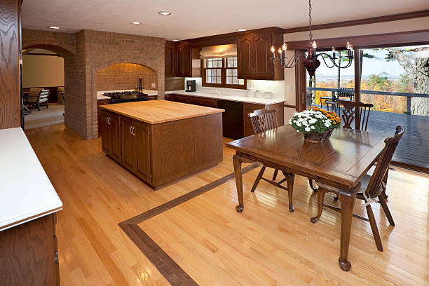 istock Hardwood and Brick Earth Tone Eat-In Kitchen 183256591