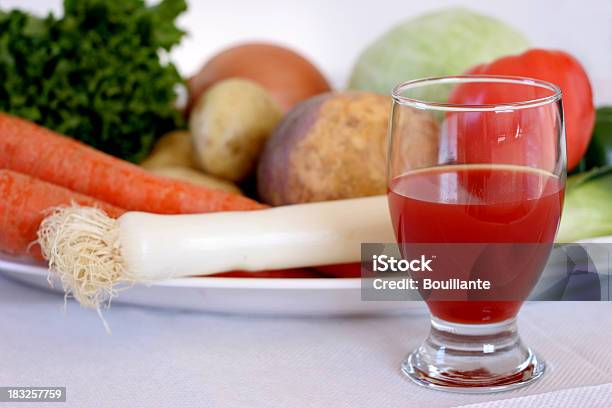 Verdure - Fotografie stock e altre immagini di Alimentazione sana - Alimentazione sana, Bicchiere, Carota