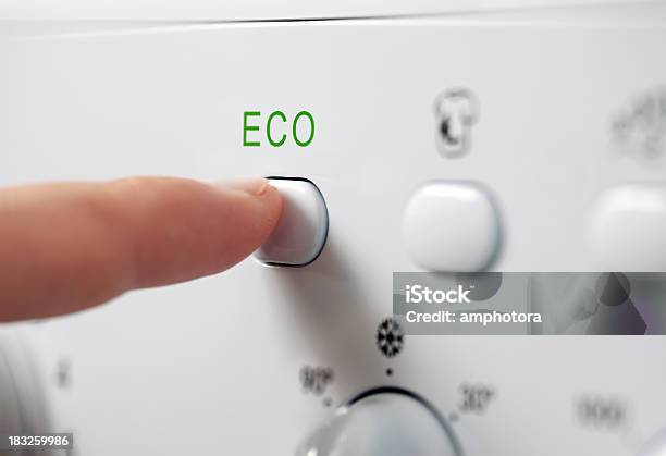 Eco Waschen Stockfoto und mehr Bilder von Umweltschutz - Umweltschutz, Waschmaschine, Ersparnisse