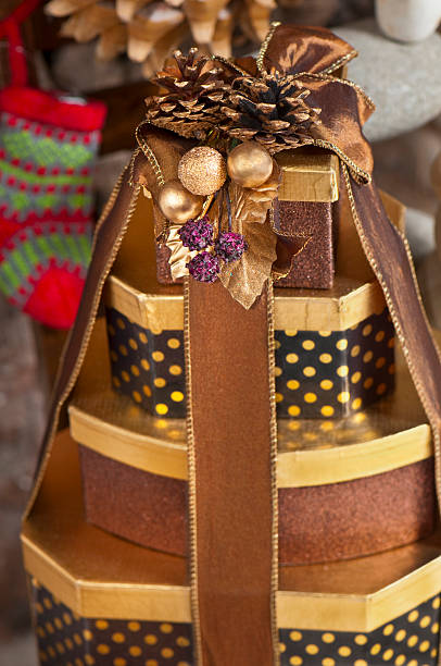 istock Seasonal Gifts 183260920