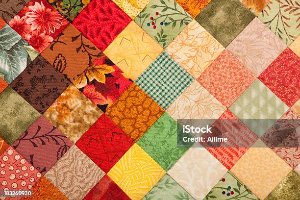 Patchwork Foto de stock y más banco de imágenes de Colcha - Colcha, Patchwork, Tejido - Textil